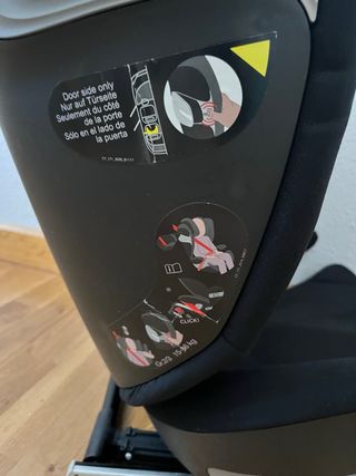 Silla bebe para coche. Cibex