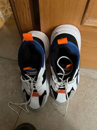 Deporte dolo me lo he puesto una vez  me aprietan