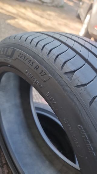 Neumáticos Primacy S1 225/45 R17 94V