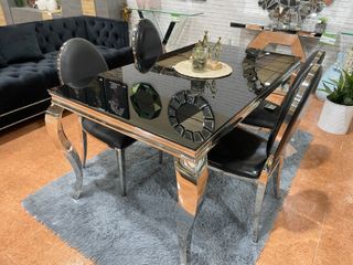 MESA + 4 SILLAS ELEGANTE!