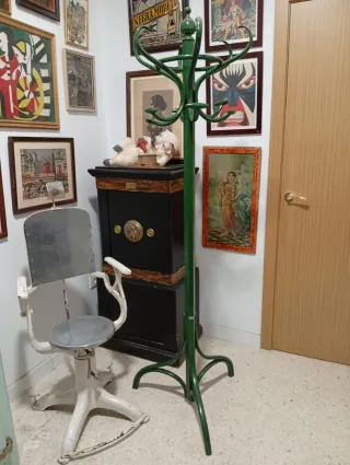 Perchero Thonet Verde Años 20