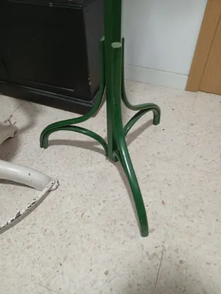 Perchero Thonet Verde Años 20