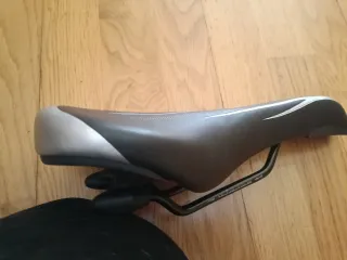 Sillín BTT/MTB casi nuevo