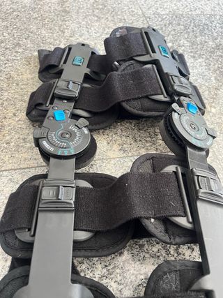 Rodillera Articulada Post-Operatorio