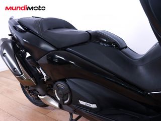 YAMAHA T-MAX 530 SX