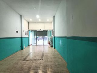 Local comercial en alquiler en Navas en Barcelona