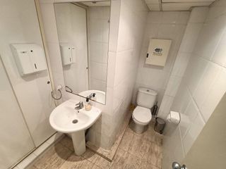 Local comercial en alquiler en Navas en Barcelona