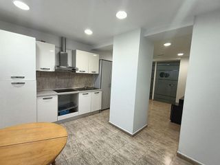 Local comercial en alquiler en Navas en Barcelona