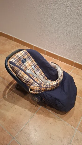 Capazo cuco de bebé Se utiliza como mecedora