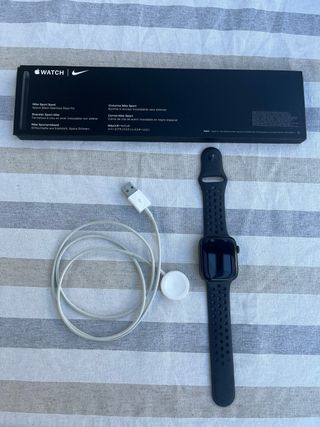 Apple Watch SE Nike Edition 44mm