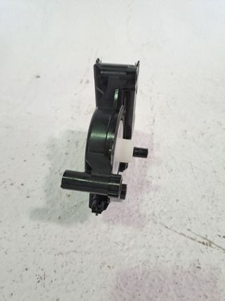 MOTOR ELEVALUNAS TRASERO DERECHO OPEL CORSA F 701722