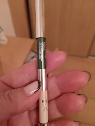 Lápiz ojos Limelife doble color verde y rosado