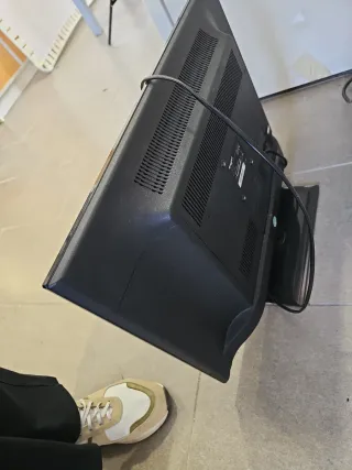 Televisor Engel Negro