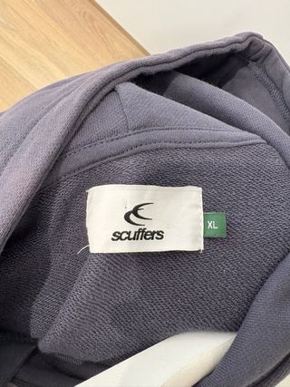 Sudadera Scuffers Gris