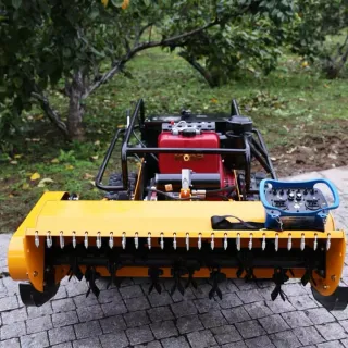 Maquina desbrozadora