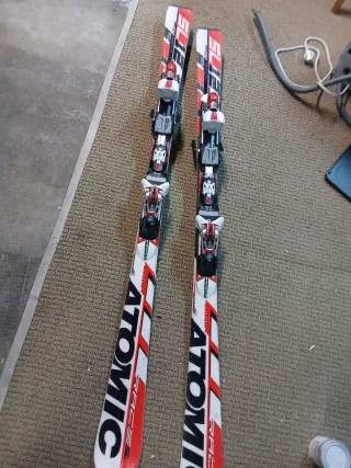 Sci Atomic con attacchi