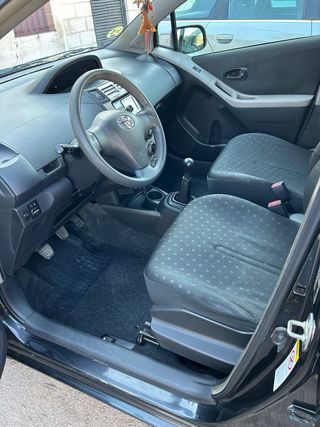 Toyota Yaris 2008