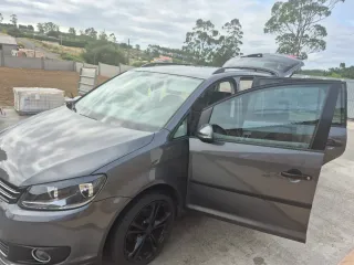 Volkswagen Touran 2011