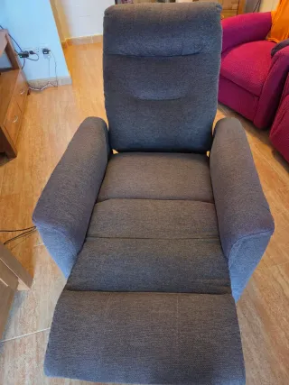 Sillón relax eléctrico gris elevable