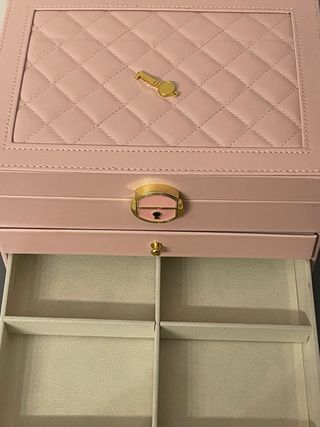 Joyero rosa 3 cajones con llave dorada