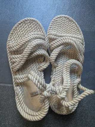 6 paia di scarpe estive donna