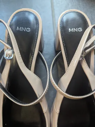 6 paia di scarpe estive donna