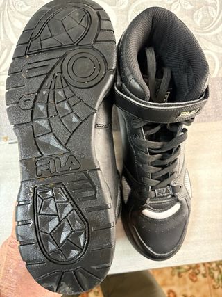 Scarpe fila taglia 43 nere come nuove