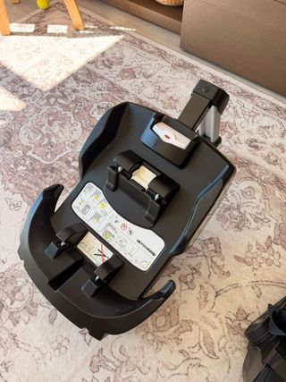 Doona+ Silla Coche Bebé y Carrito + Base Isofix