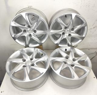 Juego de Llanta Original Peugeot 208 de R15