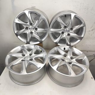 Juego de Llanta Original Peugeot 208 de R15