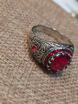 Anillo Plata Tibetana con Piedra Roja Talla  30