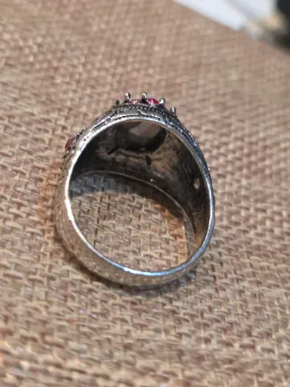 Anillo Plata Tibetana con Piedra Roja Talla  30