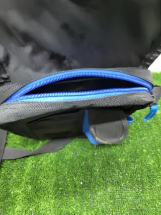 Vendo Mochila bandolera práctica LANLIBAG