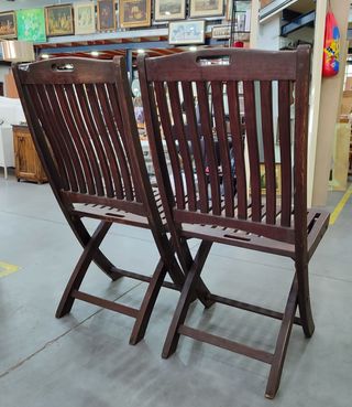 PAR DE SILLAS EXTERIORES