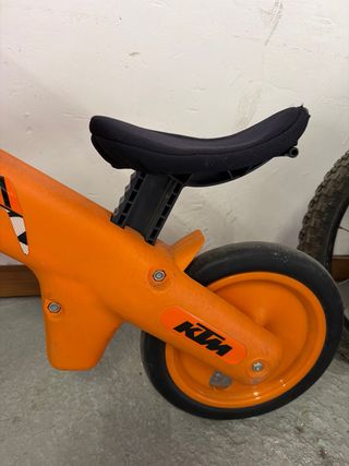 Bicicleta KTM infantil sin pedales