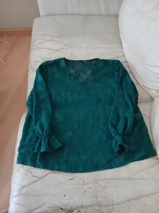 Blusa LOPEZ verde talla 46