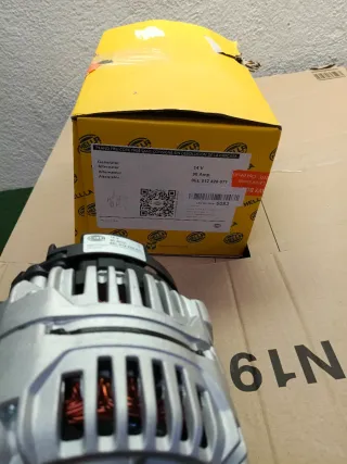 Alternador HELLA 8EL 012 428-071 VW
