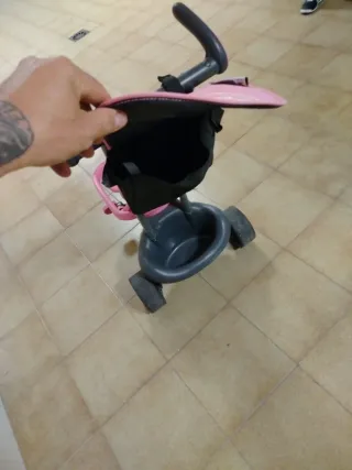 Triciclo para bebé rosa
