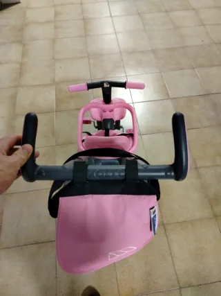 Triciclo para bebé rosa