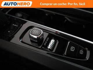 Volvo XC60 2.0 B4 Mild-Hybrid Momentum Pro 2WD