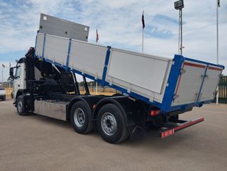 Volvo FM 370-CAMIONES GRUA