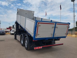 Volvo FM 370-CAMIONES GRUA