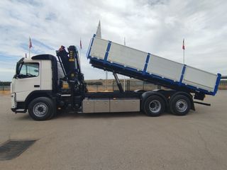 Volvo FM 370-CAMIONES GRUA
