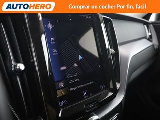 Volvo XC60 2.0 B4 Mild-Hybrid Momentum Pro 2WD