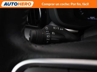 Volvo XC60 2.0 B4 Mild-Hybrid Momentum Pro 2WD