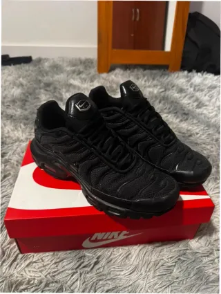 Nike TN Air Max Plus Talla 43 Negro