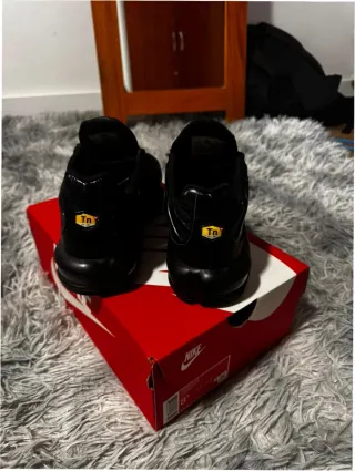 Nike TN Air Max Plus Talla 43 Negro