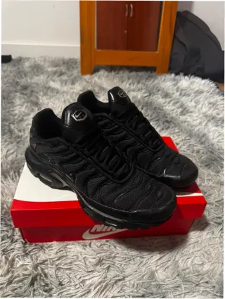 Nike TN Air Max Plus Talla 43 Negro