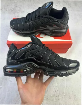 Nike TN Air Max Plus Talla 39 Negra