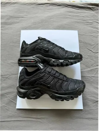 Nike TN Air Max Plus Talla 38 Negro